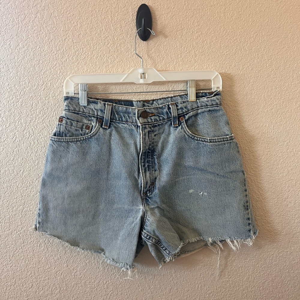Levi’s High-Rise Light Blue Denim Jean Shorts - Picture 3 of 10